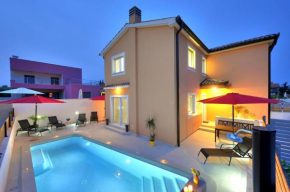 Villa with private pool in village Jadreški